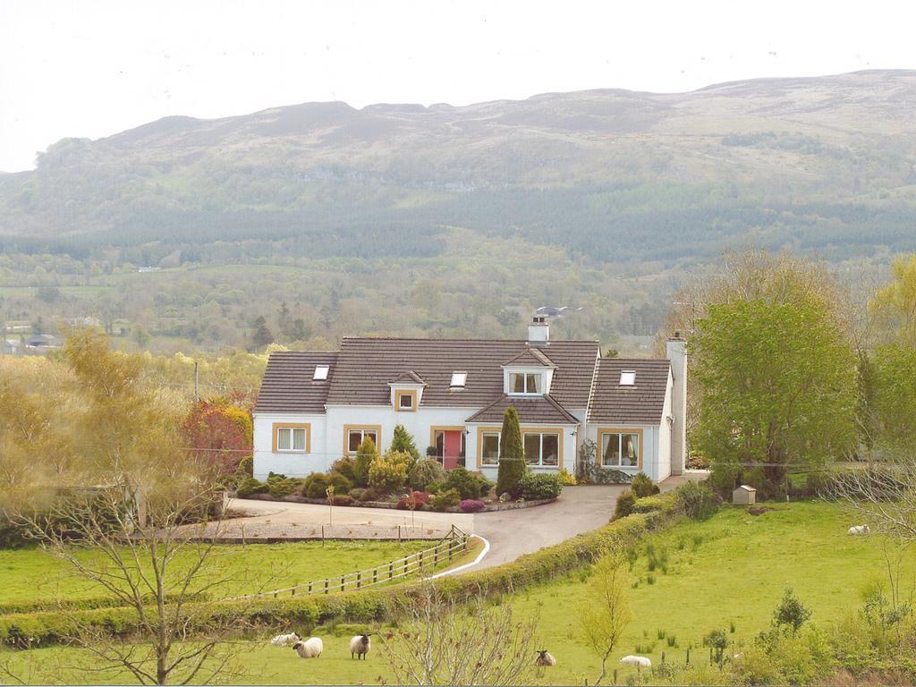 Abocurragh Farmhouse Bed And Breakfast Letterbreen Exterior photo
